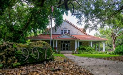 merrick house outside